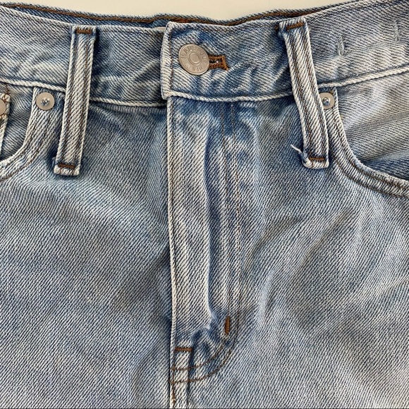 Madewell The Momjean Short in Givens Wash size 28 - Picture 8 of 12